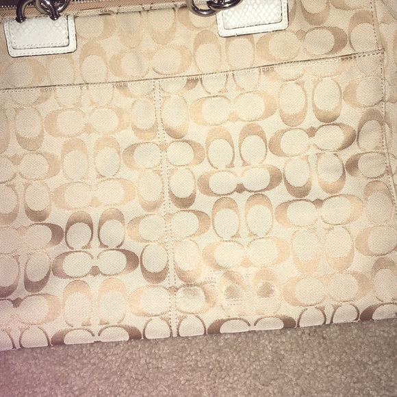 Authentic “Coach” Purse - Picture 5 of 12